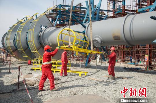 中国最大油田：“油头化尾”助力大庆转型持续发展