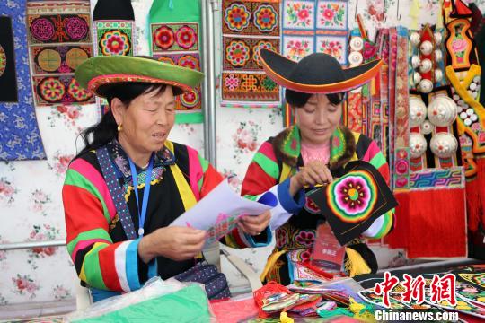 中国文化和自然遗产日：青海集中展示非遗项目保护成果