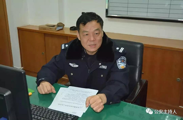 广东佛山54岁民警上班途中晕厥牺牲，同事：生前身体已预警