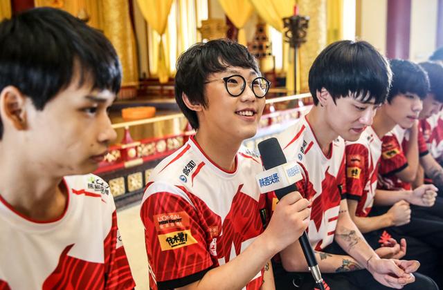 WE还是IG?夏季赛谁能成功狙击RNG