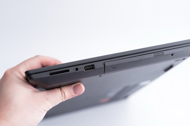 Lenovo联想扬天V330体验，一台主打性价比的商务本