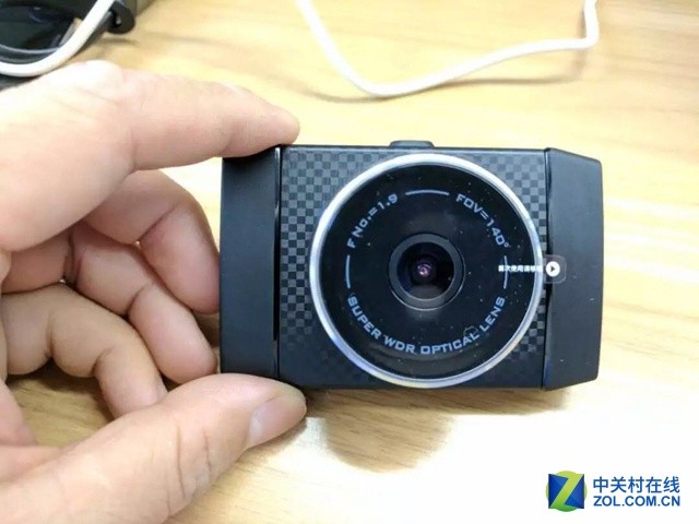 2.7K分辨率 小蚁记录仪王者版促销仅399 