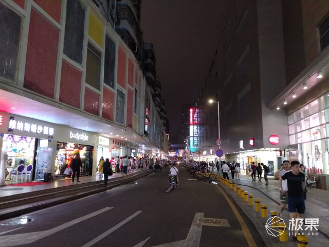 千元机也可以很精致坚果手机3评测 千元机也可以很精致坚果手机3评测