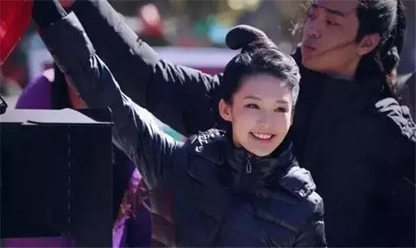 李沁新恋情疑似曝光,对方是合作三次的男团偶像!