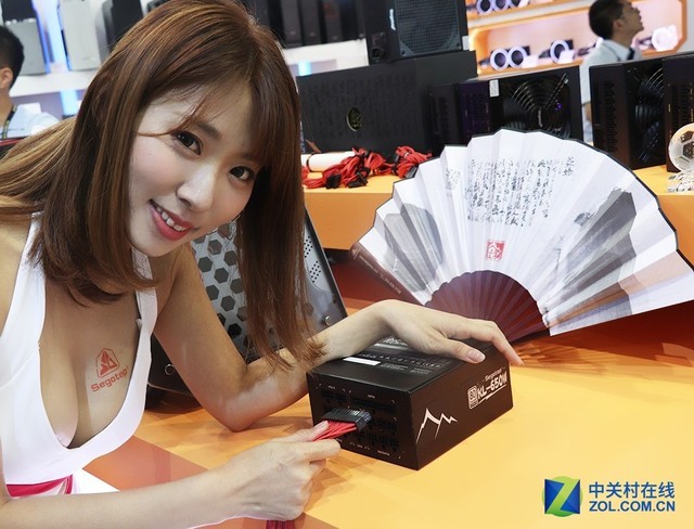 好饭不怕晚 鑫谷昆仑650W台北展首发 