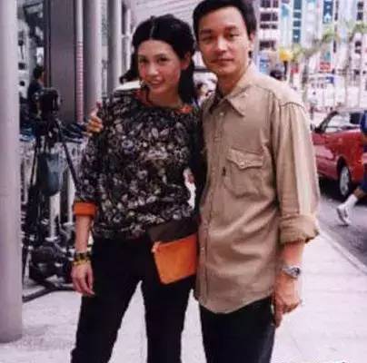 王晶怒怼B站邱淑贞,101小姐姐能跟第一女神比?