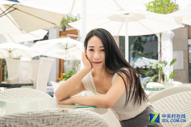 带来出色虚化 人像摄影师试用EOS 3000D 