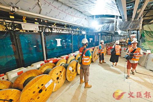港铁沙中线红�|站。图片来源:香港《文汇报》 港铁沙中线红�|站。图片来源:香港《文汇报》