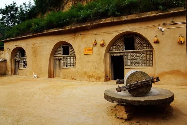 《书香榆林》:纪实文学《梁家河》广播连播:第