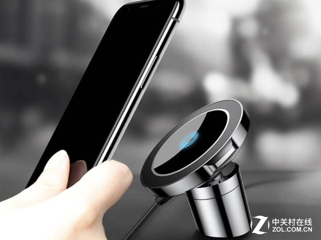怎么使用手机支架无线充电功能 BD2CC023F73BD72A109DBECD6949F718949BB90F_size43_w640_h480.jpeg