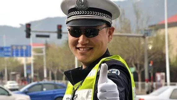交警：这种人开车从来不违章，秘密都在这！