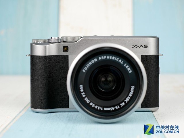 入门的高颜值享受 富士无反X-A5评测 