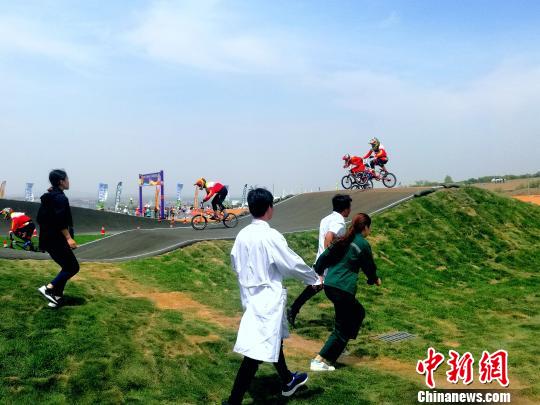 中国BMX自行车联赛敖汉旗站开赛 甘肃队获多项冠军