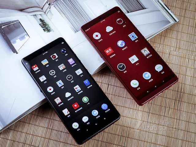 专治处女系 这几款非刘海屏手机值得买单 