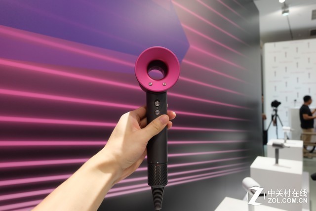 快速干发 戴森吹风机组合套装天猫仅售3440元 