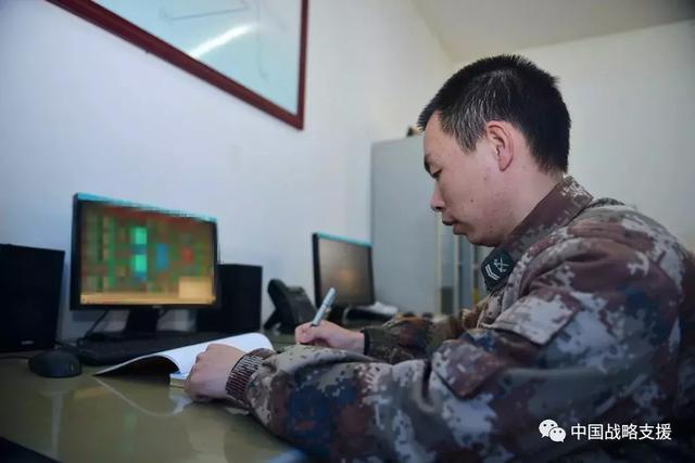 大漠守水兵:真不敢想象,在戈壁滩上没有水该怎么活下去