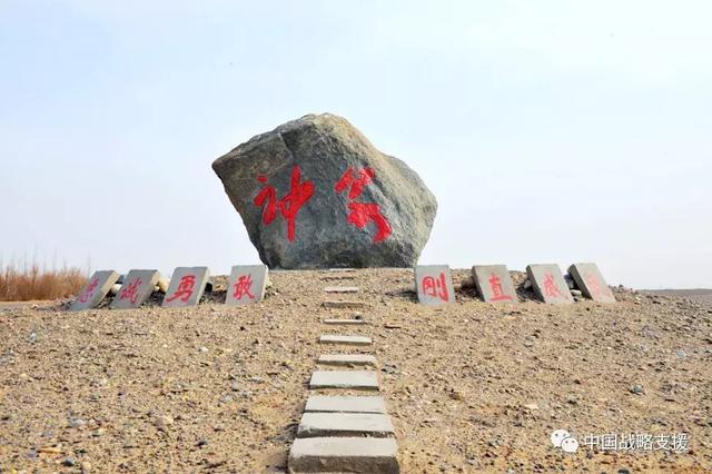 大漠守水兵:真不敢想象,在戈壁滩上没有水该怎么活下去