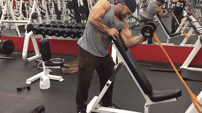 健身一定一定要买这个!高手突破自身极限就靠它,瞬间改变动作结构!