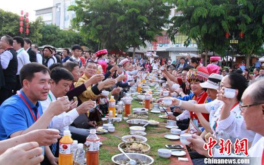 云南端午假日旅游总收入达52.23亿元