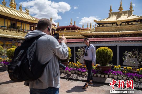 2018中国世界遗产旅游代表齐聚拉萨共商“遗产与旅游”