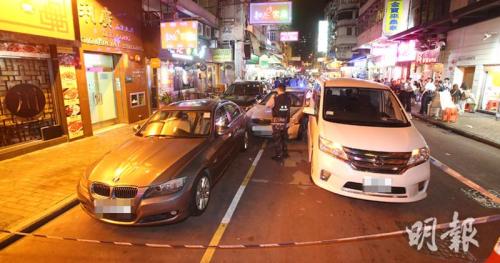 香港警方缉毒打破车窗逮捕两嫌疑人 一警员受伤