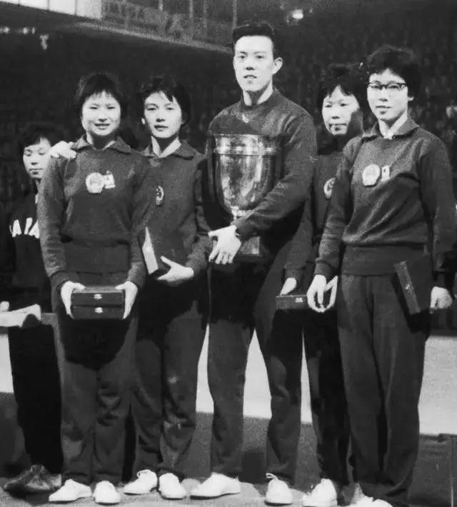 中国乒乓第一人容国团离去整50年了,当年他为