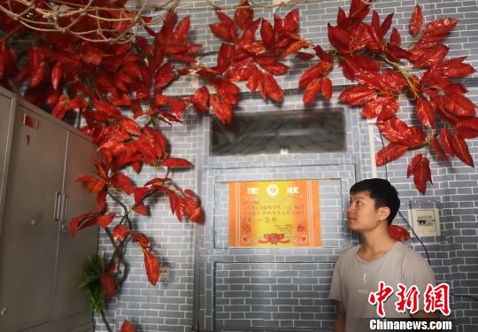 甘肃高校一学生被“套路贷”逾20万 警方提示树正确消费观