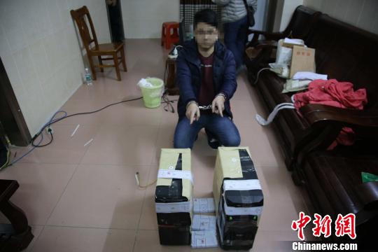 广东警方破一特大微信红包赌博案 涉案金额超亿元