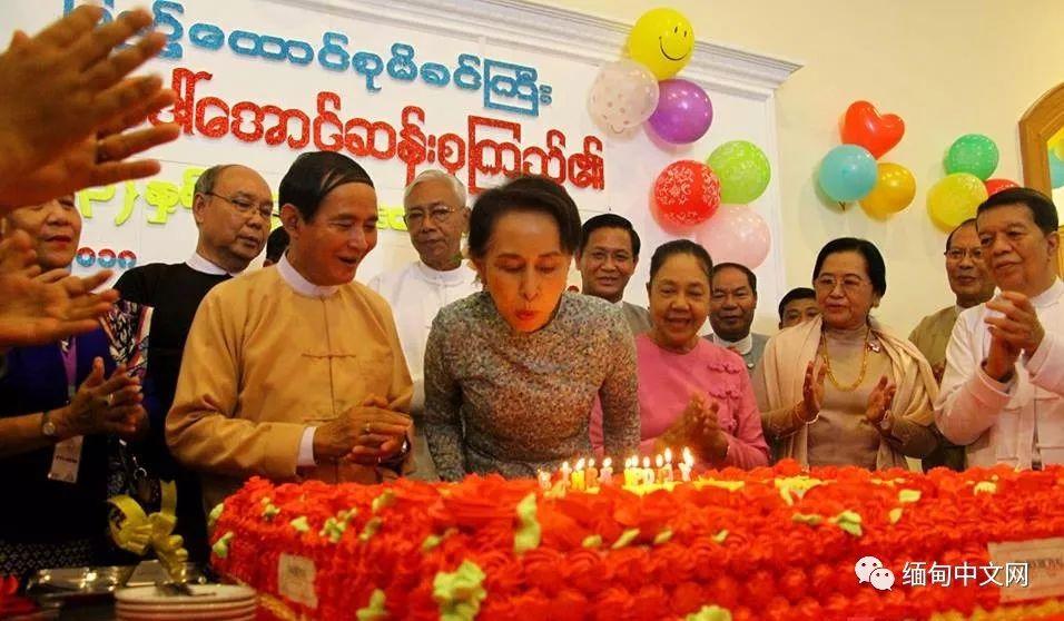 昨天，缅甸全国人民都在为她庆生！