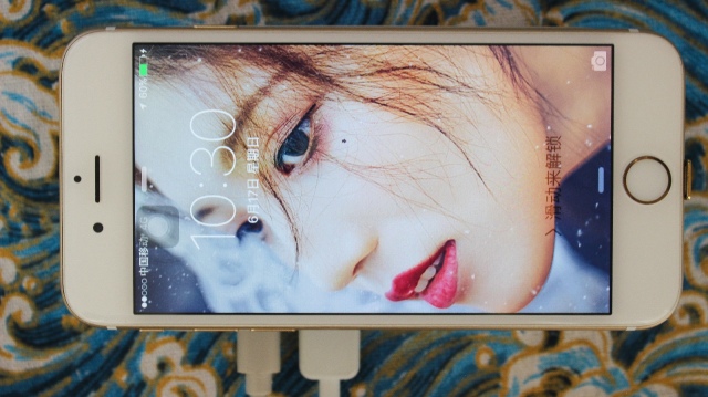 iOttie无线快充移动电源