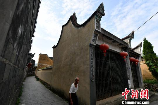 霍童传统古建筑类型有民居,祠堂,寺庙,宫观,牌坊等.