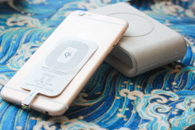 iOttie无线快充移动电源