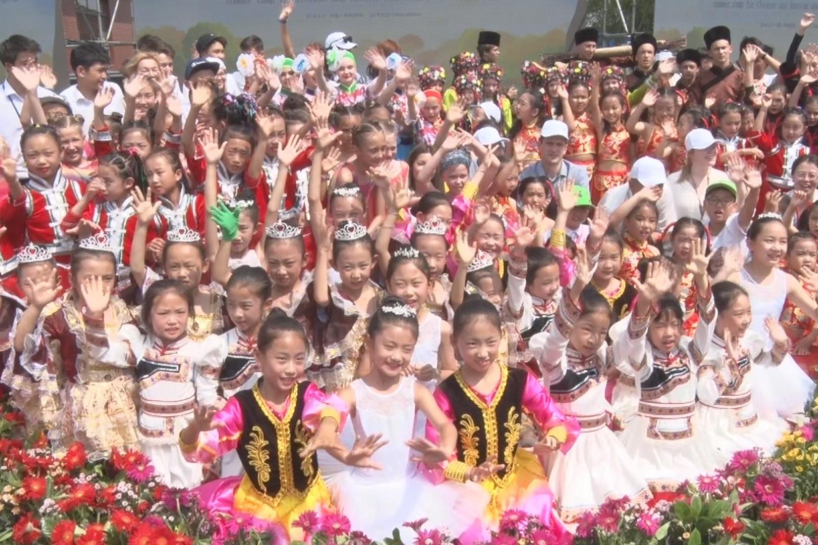 中俄蒙哈四国青少年旅游夏令营绽放友谊之花