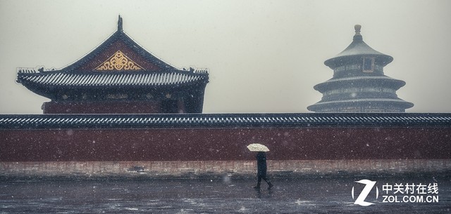 可微距可拼接 佳能50mm移轴镜头行走帝都 