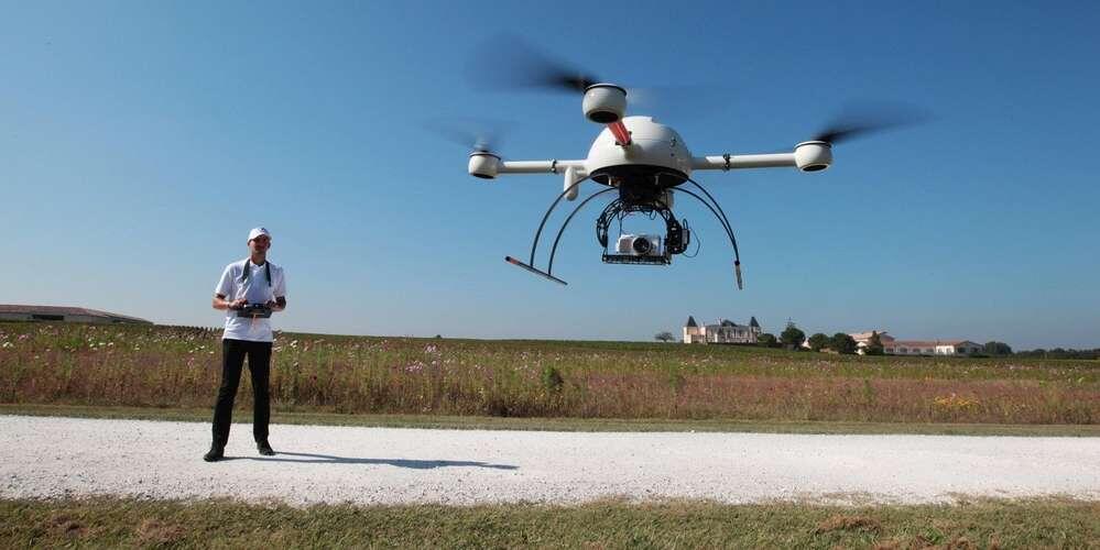 法国民航总局新规：玩无人机必须先接受培训