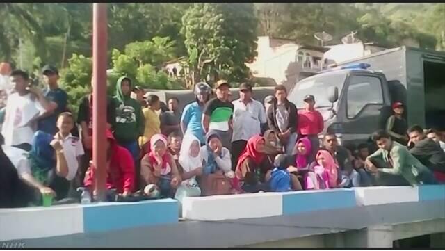 印尼游船超载倾覆 已致4人死亡190余人失踪