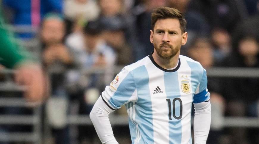 阿根廷世界杯几乎不可能出线!经济也将崩盘，翻身还得靠美国?