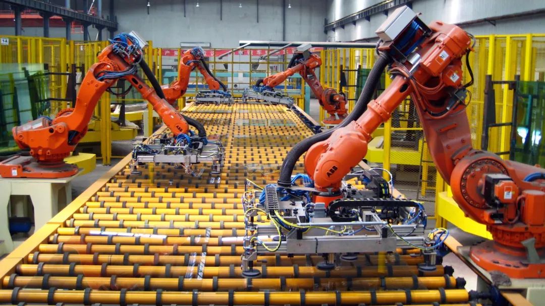 去年全球卖出 38 万台工业机器人，中国竟是最大买家