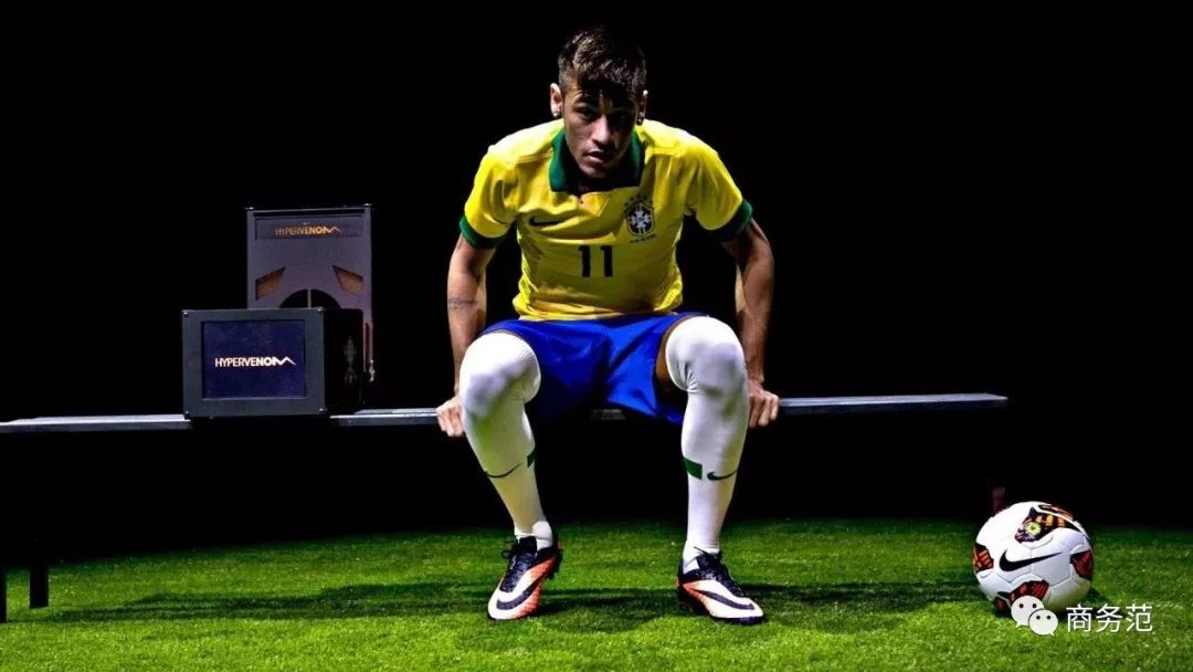 内马尔赢球大哭!最贵网红球员,爱穿浮夸logo和