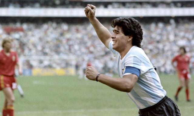 世界杯一战成名的球星, J罗一夜间身价暴涨, 狂