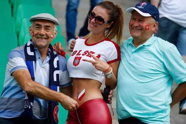 足球世界杯 为什么从来没有加拿大呢?