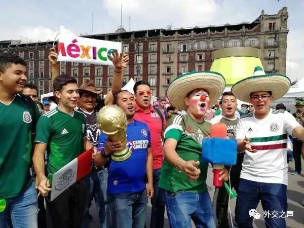 墨西哥11名球迷遭枪杀 事发时正观看与韩国比