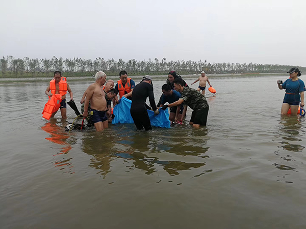 河南中牟县5名初三学生下河游泳，4人不幸溺亡一人获救