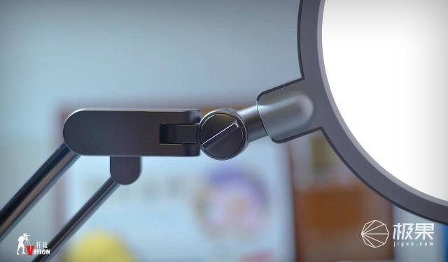 Yeelight护眼台灯Pro体验,三轴可调易操作,去除蓝光不伤眼 Yeelight护眼台灯Pro体验,三轴可调易操作,去除蓝光不伤眼