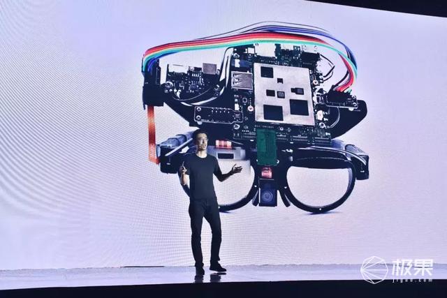 谷歌还没弄成的AR眼镜，竟被一家中国公司搞定了？