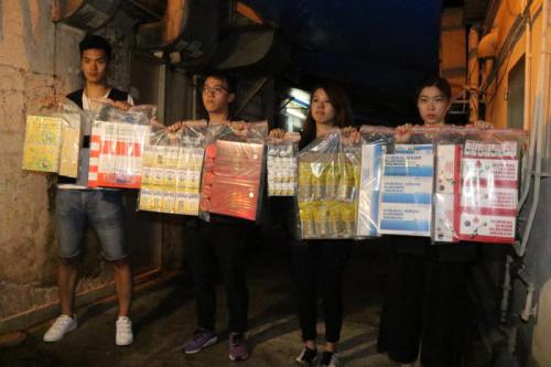 香港海关捣毁上水一冒牌药房仓库 拘捕13人