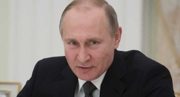 普京：俄美关系欠佳是美国国内政治斗争的结果