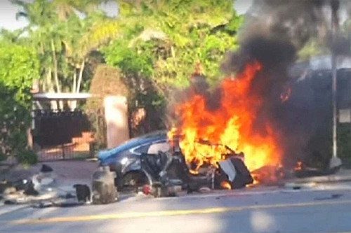佛州特斯拉Model S致命车祸大火被扑灭后 电池还曾两度起火