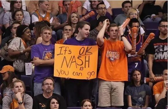 NBA5个让人落泪的故事:球迷欲筹1000万留韦德,大叔等待狼王12年