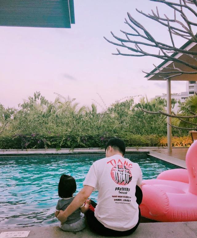 陈赫张子萱被曝月底在夏威夷补办婚礼,女儿担